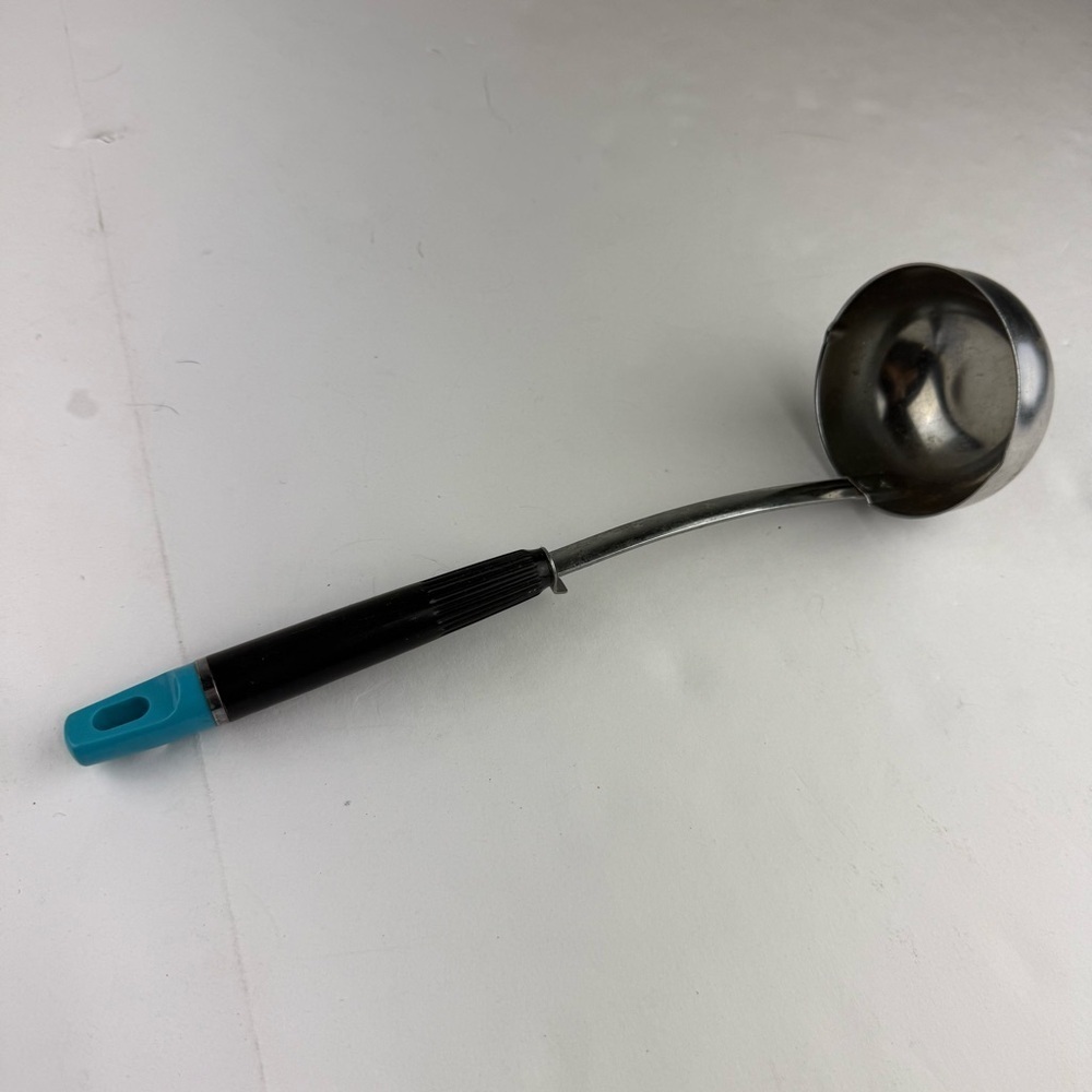 Vtg Ekco Soup Ladle Teal/Metal, Plastic with Aqua Accent SEE ALL PICS